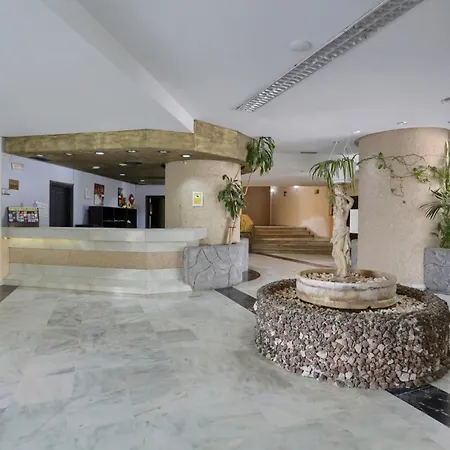 Floor Studio, Pools, Fast Internet, Parking Apartamento