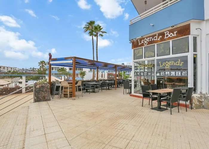 Floor Studio, Pools, Fast Internet, Parking דירה *